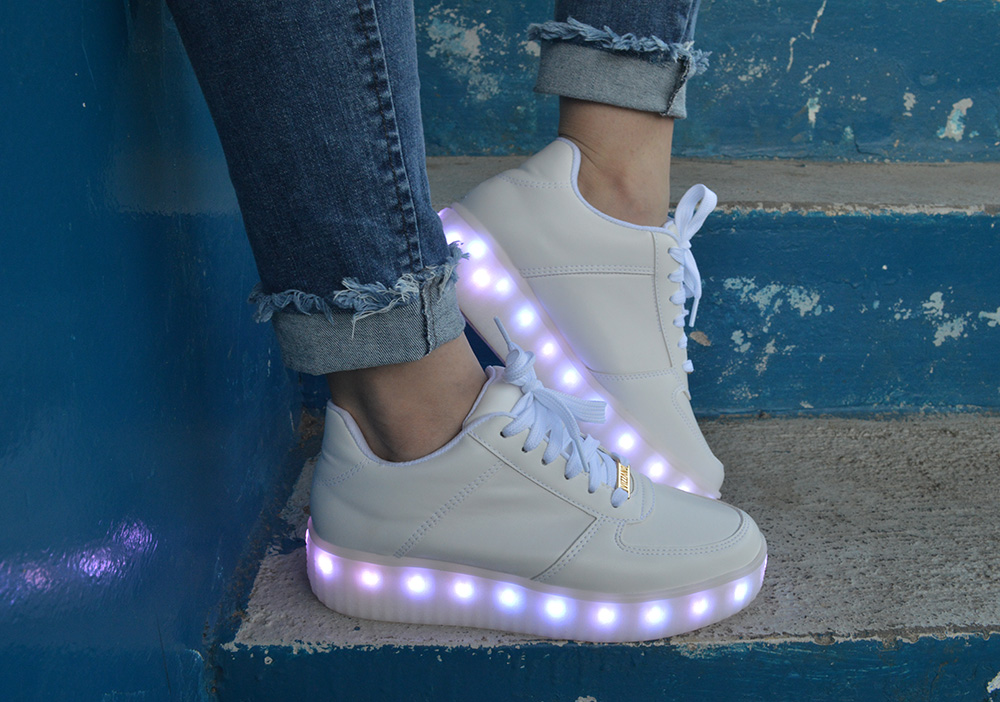 tenis de led feminino vizzano